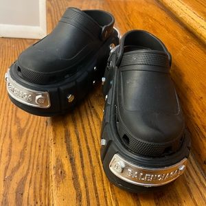 Balenciaga x Crocs